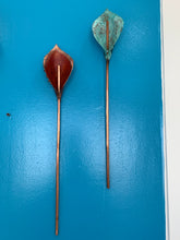 Load image into Gallery viewer, copper and patina single lily